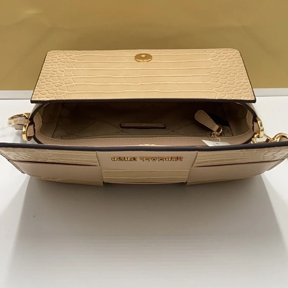 MICHAEL KORS MERCER SMALL CLUTCH XBODY BUFF